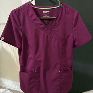 Fitted Short Sleeve Scrub Top